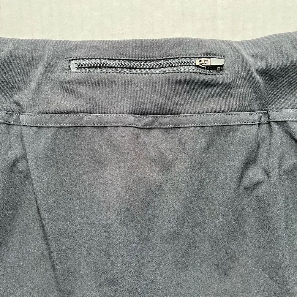 Fabletics Athletic Skirt Built In Shorts Stretch Lightweight Tennis Golf Skort L